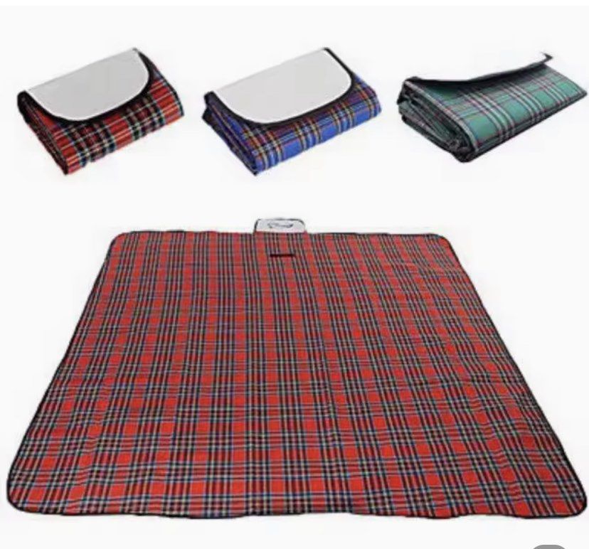 Waterproof Camping Mat 150x100cm (Category: Hiking & Camping) located in Paranaque City. Submitted by sierra_j (Listing ID 1356860933, Image 1). Description: .