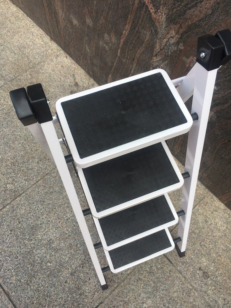 全新 4級 大平台式 符合工業安全 摺梯 梯台 4-Step platform type foldable ladder (meet ...