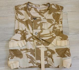 （分類：）位於 。 由 uk_quartermaster 提交（商品編號 1357176235，圖片 1）。簡介： 。