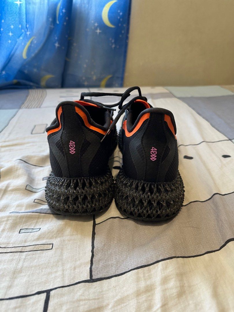 Adidas 4D FWD - US 10 (Category: Sneakers) located in Quezon City. Submitted by josh.uwu (Listing ID 1357046542, Image 3). Description: Reducing the price for the holidays 🎄 From NYC Never worn US size 10 No box na, nakalagay kasi sa luggage Negotiable price Available to view in person (Robinsons Magnolia).