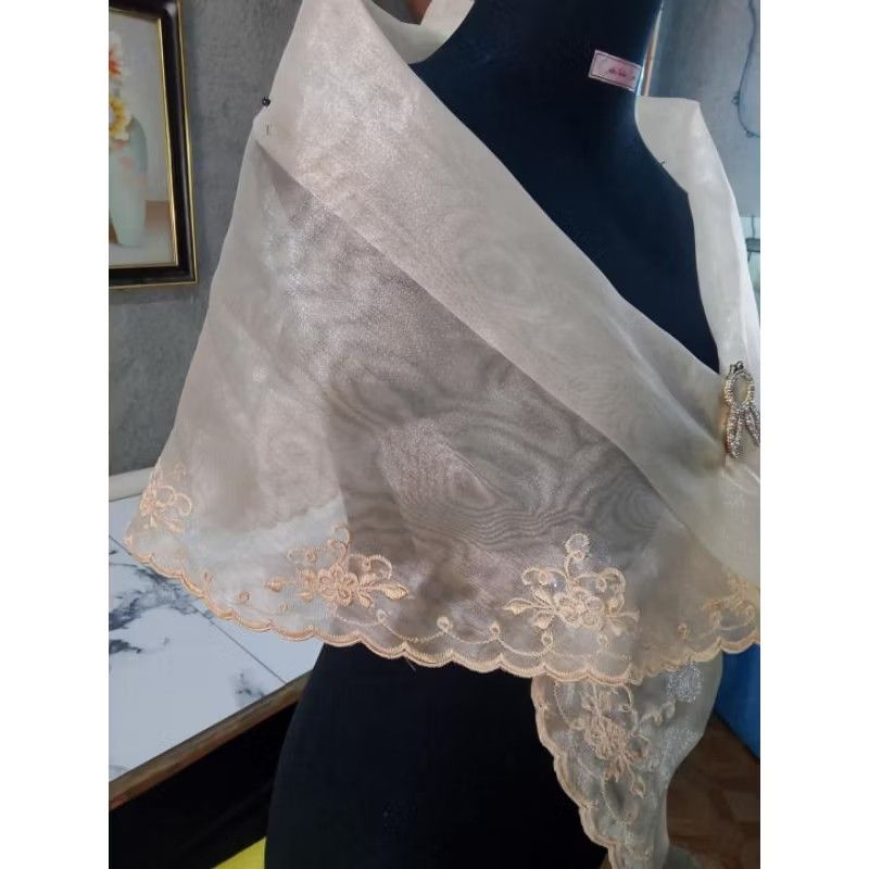 Alampay Embroidery/Painting (Category: Others Tops) located in Bulacan. Submitted by cucalmarie94286 (Listing ID 1357095034, Image 2). Description: .