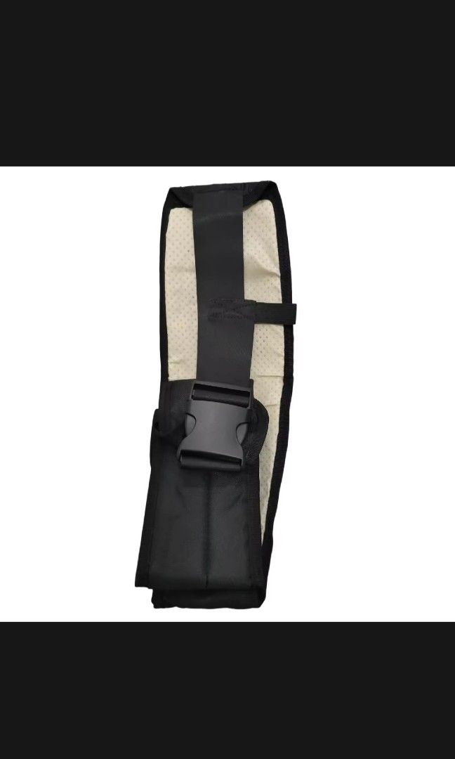 Baby Sling/Carrier (Category: Carriers & Slings) located in Paranaque City. Submitted by lisaaa24 (Listing ID 1357065872, Image 1). Description: .