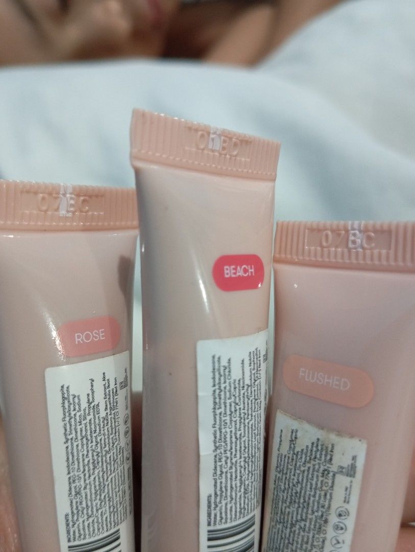 BLK GLOW CUSHION WAND (Category: Makeup) located in Calamba. Submitted by louisabella2123 (Listing ID 1357167182, Image 2). Description: used once only P300 each.