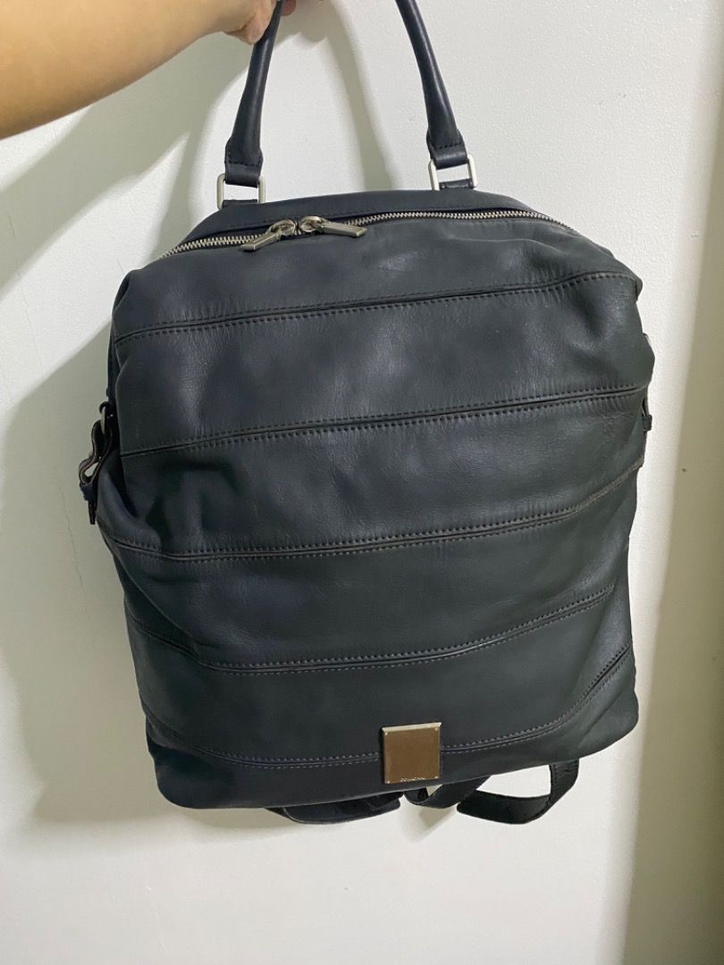 Courone Bagpack (Category: Luxury Bags & Wallets) located in Calamba. Submitted by phoebegas03196 (Listing ID 1357142135, Image 1). Description: What you see is what u get.