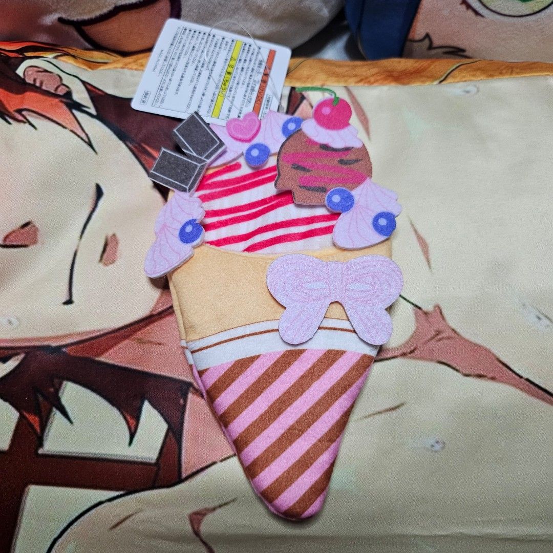 Crepe Doll bed (Category: Kids Toys) located in Manila. Submitted by blackstar027 (Listing ID 1357162804, Image 1). Description: Yuji doll not included. Please refer to the images for the actual item. MOP - gCash - BPI, Union Bank, AUB, ShopiPay.