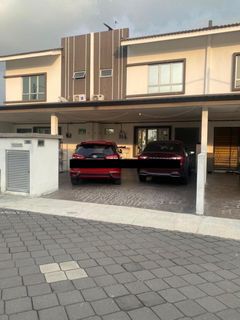 (Category: ) located in . Submitted by anne.n (Listing ID 1357072789, Image 1). Description: .