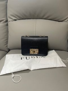 （分類：）位於 。 由 himyoliein21 提交（商品編號 1357071867，圖片 1）。簡介： 。