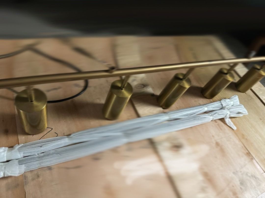 Gold Track Bar ( 5 pcs 3k ( warm light ) (Category: Lighting) located in Taguig. Submitted by janleevee (Listing ID 1357133303, Image 2). Description: RFS : DECLUTTERING MY HOUSE ( ONLY USE ONCE ON A PROMOTIONAL PROJECT ) ORIGINAL PRICE : PHP 16,000 SELLING PRICE : PHP 8,000( NEGOTIABLE ) GOLD TRACK BAR LIGHTS ( 5 PCS WARM LIGHT ) WITHOUT THE HOLDER JUST THE BLACK STAND AS SHOWN ON THE PHOTOS . .