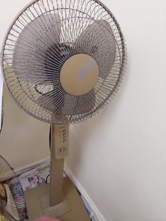 （分類：）位於 。 由 hellosharing 提交（商品編號 1357064062，圖片 1）。簡介： 。