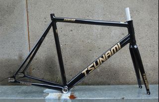 (Category: ) located in . Submitted by bikehorizon (Listing ID 1357007150, Image 1). Description: .