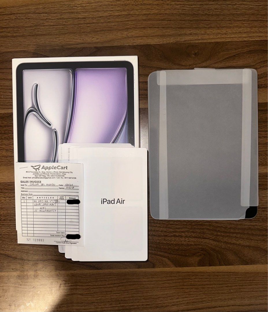 iPad Air 6 (M2) 2024 - Space Gray 128GB (Category: iPad) located in Quezon City. Submitted by cstuff_forsale (Listing ID 1357095810, Image 2). Description: 💌Ipad Air 6 (M2) 2024 💌Location: Quezon City 💌CAN PASS AS BRAND NEW ‼️ 💌 LAST PRICE POSTED 💌 Details: 💌 Inclusions: Complete inclusions (box, manuals), with receipt from purchase! (no charger and adaptor tho!). Comes with privacy tempered glass installed! 🫶🏻 💌Bought: October 31, 2024 