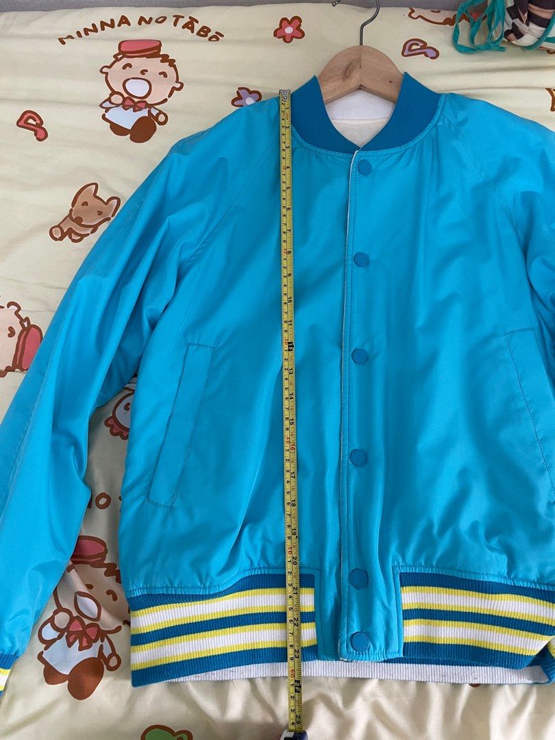 Jacket （分類：外套及戶外衣服）位於 Hong Kong。 由 mini.paul 提交（商品編號 1357032155，圖片 3）。簡介： 雙面毛巾外套，之前喺日本GU買。