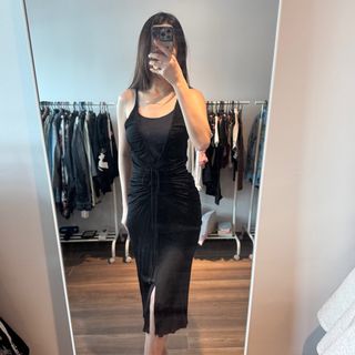 (Category: ) located in . Submitted by kyzzpreloved (Listing ID 1357001040, Image 1). Description: .