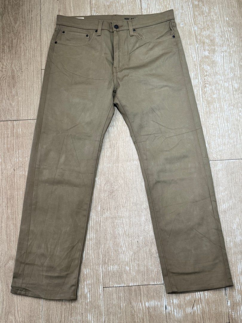 LEVIS BIG E (Category: Trousers) located in Kuala Lumpur. Submitted by dimastore (Listing ID 1356999751, Image 3). Description: LEVIS BIG E CONDITION 9/10 KAIN STRATCHABLE KAIN DALAM HITAM SIZE TAG W 34 / L 32 MANUAL SIZE PINGGANG ( 37 ) inch LABUH ( 40.5 ) inch SIZE KAKI BAWAH ( 8.5 ) inch SIZE PEHE ( 12 ) inch SIZE BETIS ( 9.5 ) inch HARGA ( RM 160.00 ) POSTAGE SAYA BELANJA .