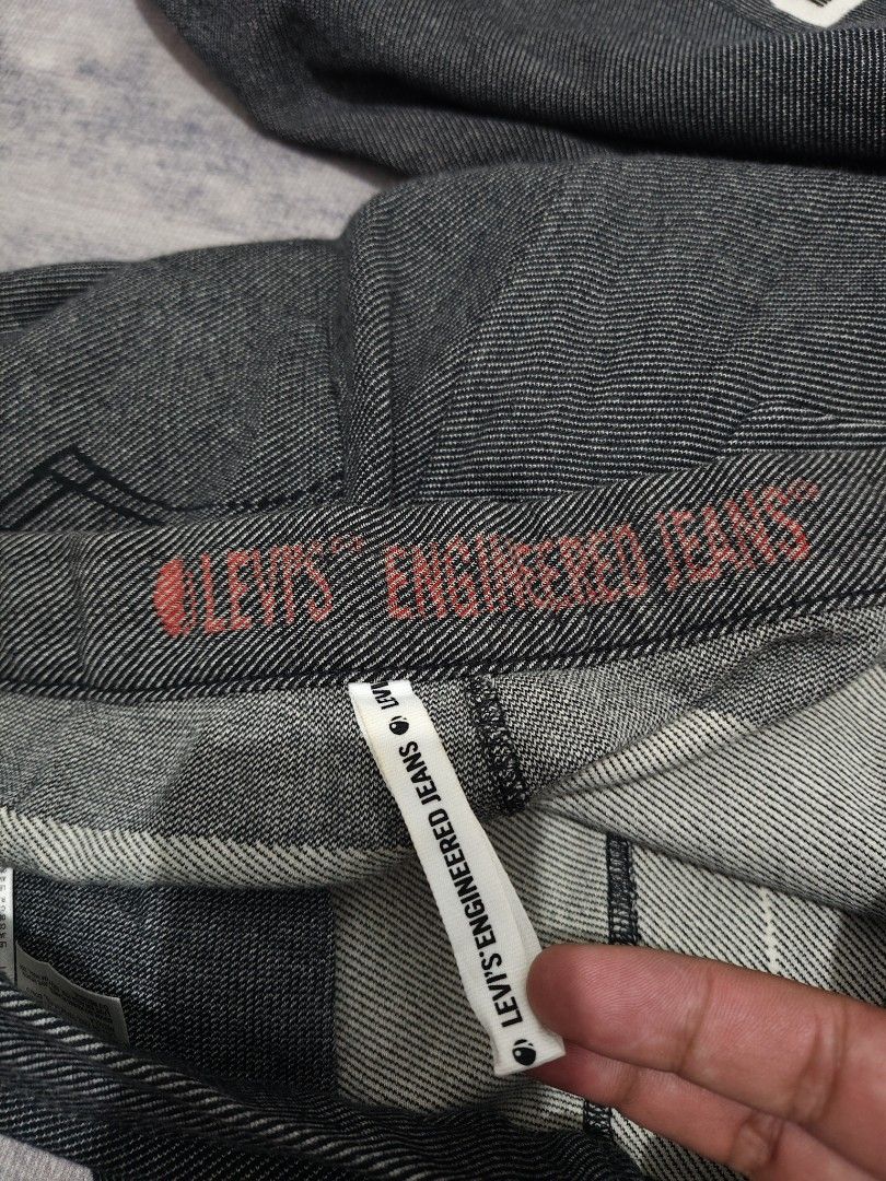 LEVIS ENGINEERED JOGGER PANTS (Category: Joggers) located in Baguio. Submitted by igorotak.111.taraki.com (Listing ID 1357152328, Image 3). Description: FS LEVIS ENGINEERED JOGGER PANTS V.GOOD CONDI NO ISSUES NEED WASH ONLY SOLID NITO ♥️ L-40 W-36 CAN FIT 34-36 CAN DO WTH ADJUSTBALE TIE HEM-6 DIRECT PM TO PURCHASE FOR FASTER TRANSACTION THANKYOU 🙏♥️.
