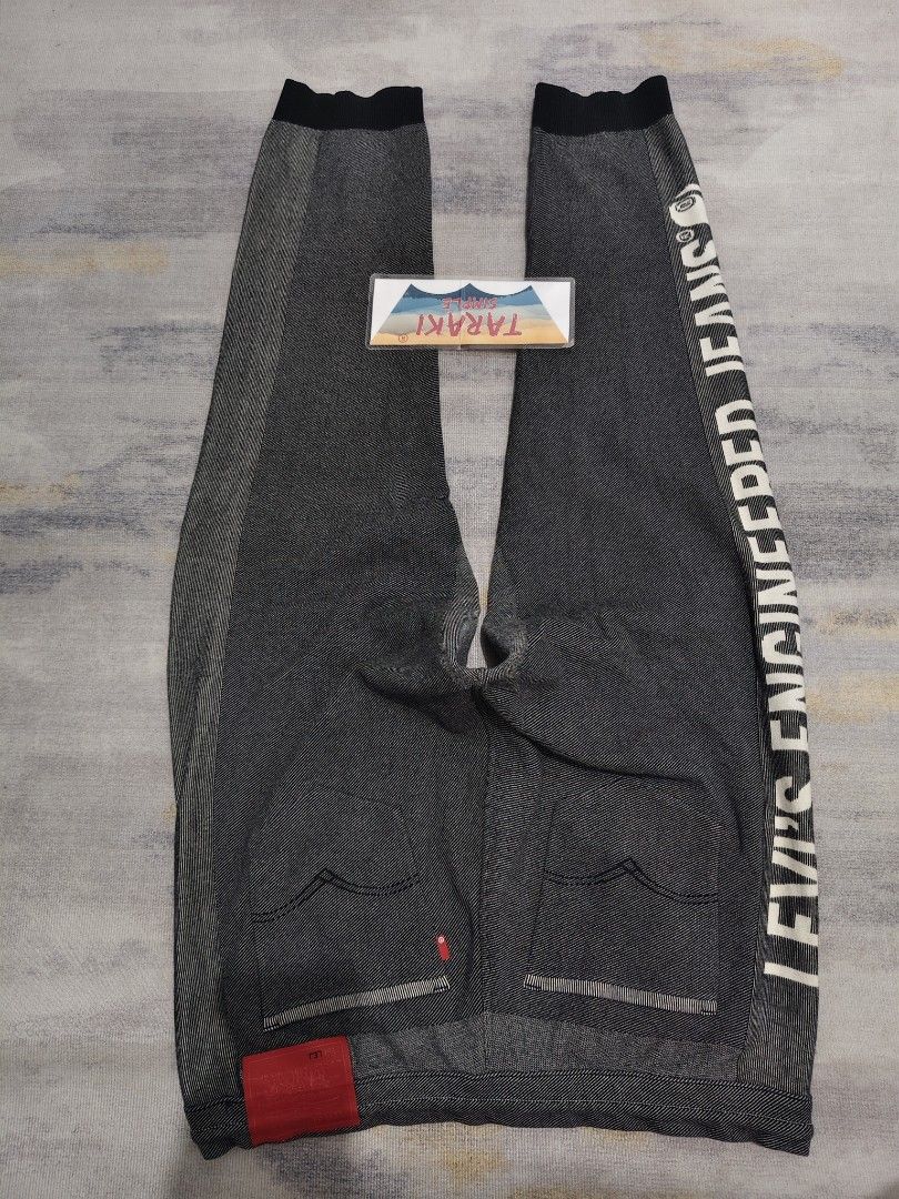 LEVIS ENGINEERED JOGGER PANTS (Category: Joggers) located in Baguio. Submitted by igorotak.111.taraki.com (Listing ID 1357152328, Image 2). Description: FS LEVIS ENGINEERED JOGGER PANTS V.GOOD CONDI NO ISSUES NEED WASH ONLY SOLID NITO ♥️ L-40 W-36 CAN FIT 34-36 CAN DO WTH ADJUSTBALE TIE HEM-6 DIRECT PM TO PURCHASE FOR FASTER TRANSACTION THANKYOU 🙏♥️.