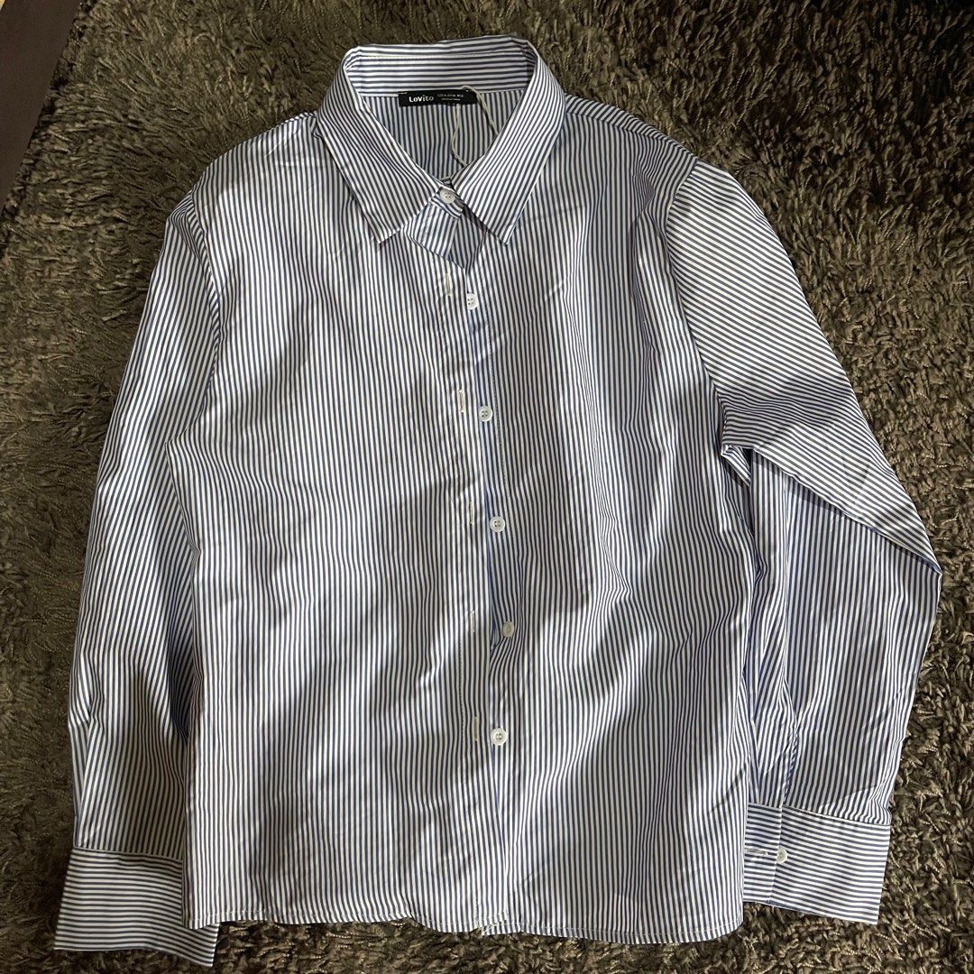 lovito stripes (Category: Longsleeves) located in Paranaque City. Submitted by thriftcs (Listing ID 1357163125, Image 1). Description: .