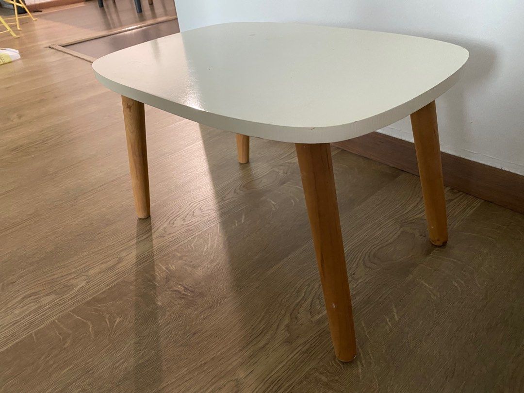 Mini table (Category: Tables & Sets) located in Singapore. Submitted by xyq93 (Listing ID 1357063615, Image 3). Description: Length: 50cm Width: 35cm Height: 29cm.
