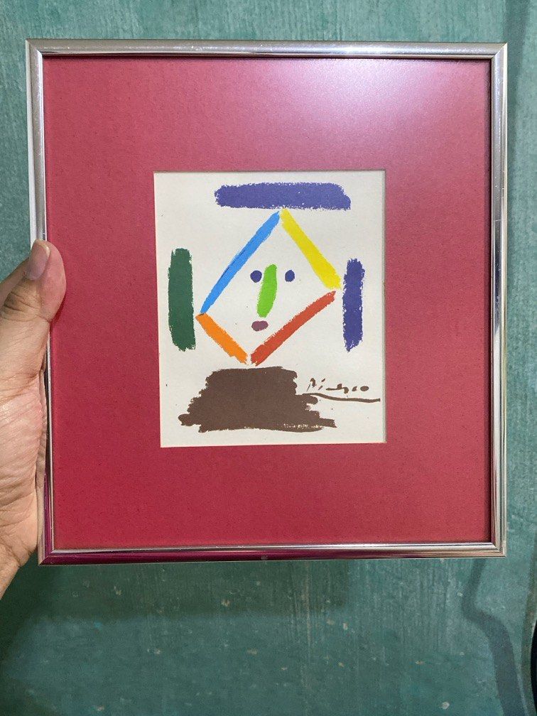 Pablo PICASSO Lithograph Limited Ed. SIGNED "La Monja" w/FRAME (Category: Art & Prints) located in Manila. Submitted by imperialfeline (Listing ID 1357174609, Image 1). Description: From japan box yung frame nya bakal detornilyo… ok sya sa mga collector ng picasso..j 📢NEGOTIABLE 📢NEGOTIABLE 📢NEGOTIABLE.