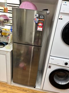 (Category: ) located in . Submitted by nadiah623 (Listing ID 1356997498, Image 1). Description: .