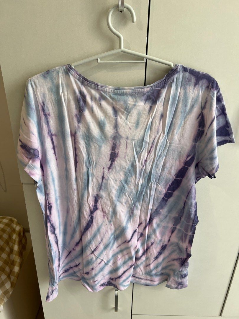 Purple tiedye shirt (Category: Shirts) located in Bulacan. Submitted by lezzdeclutter (Listing ID 1357088423, Image 2). Description: Size Large Very cutesy ✨ NO Flaws 💯 Rfs: decluttering since i’m now pregnant 📍Malolos, Bulacan .