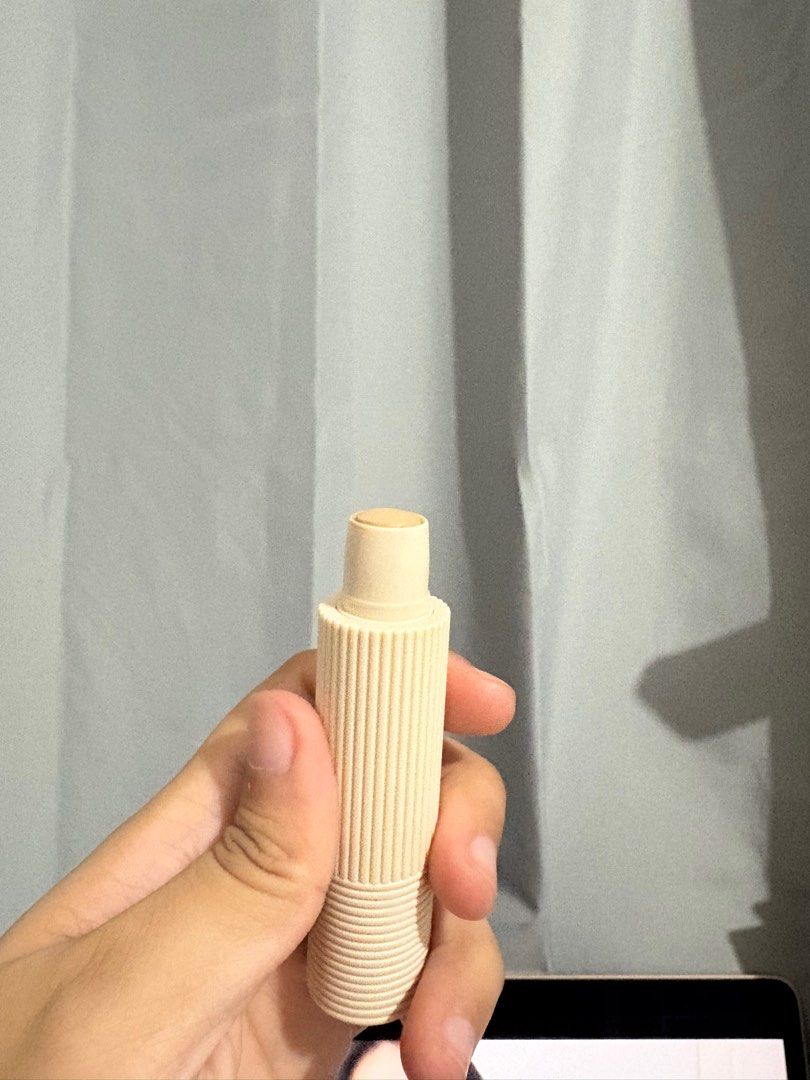 Sunnies Face Multistick Seashell (Category: Makeup) located in Cavite. Submitted by iya0808 (Listing ID 1357092012, Image 3). Description: - Full - Swatched only - Sticks are not for me :// Light to Medium Neutral Undertone.