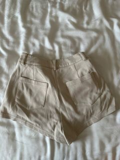 (Category: ) located in . Submitted by ttsn1992 (Listing ID 1357052241, Image 1). Description: .