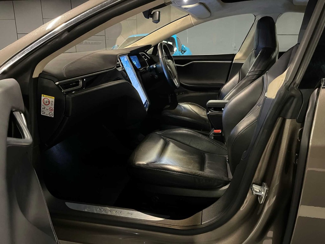 Tesla MODEL S 70D Auto498325788453120008