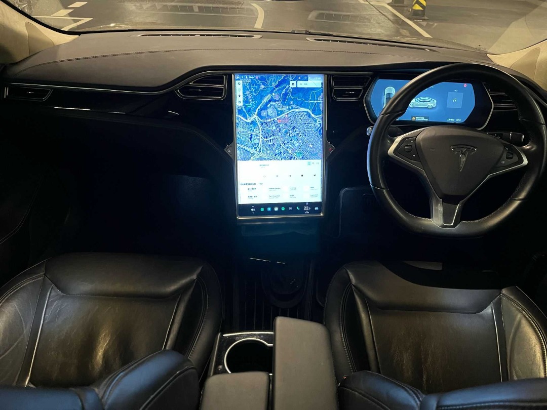 Tesla Model S 70D Auto62863132332290113