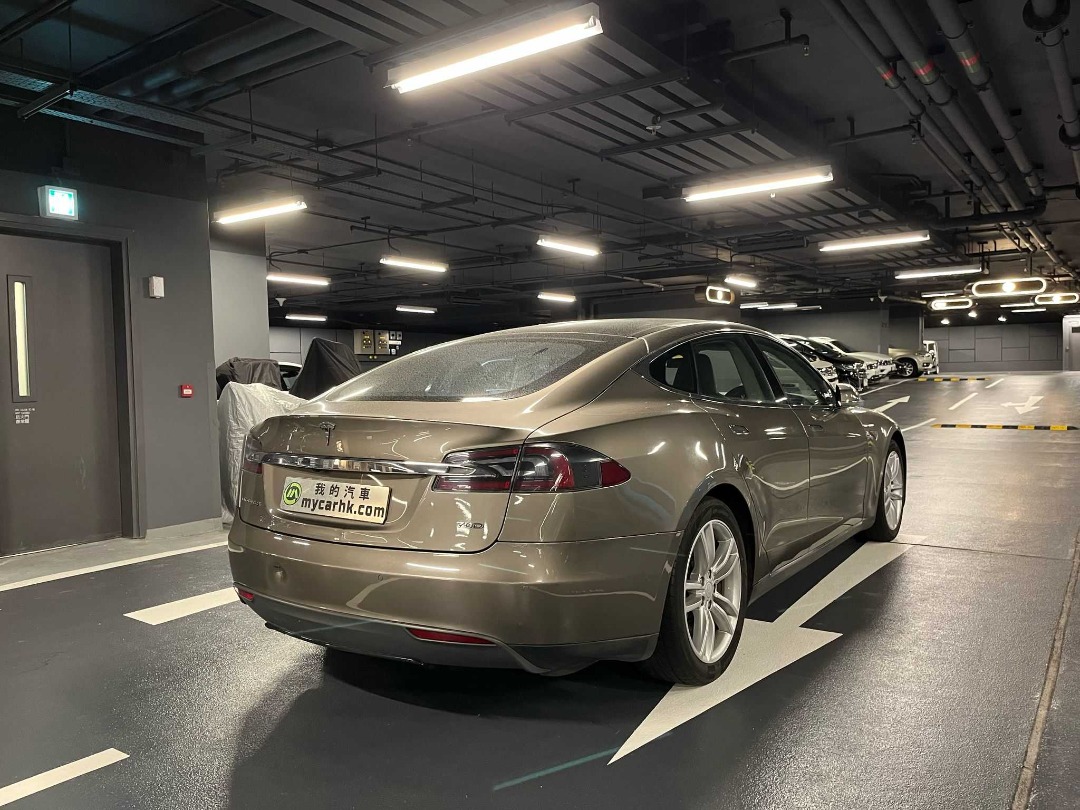 Tesla MODEL S 70D Auto498325788453120006