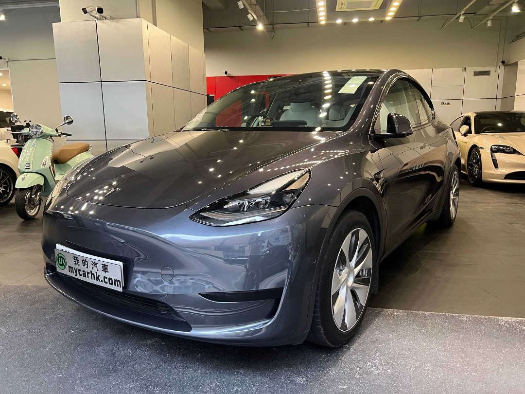 Tesla MODEL Y SR RWD Auto628648376304661117