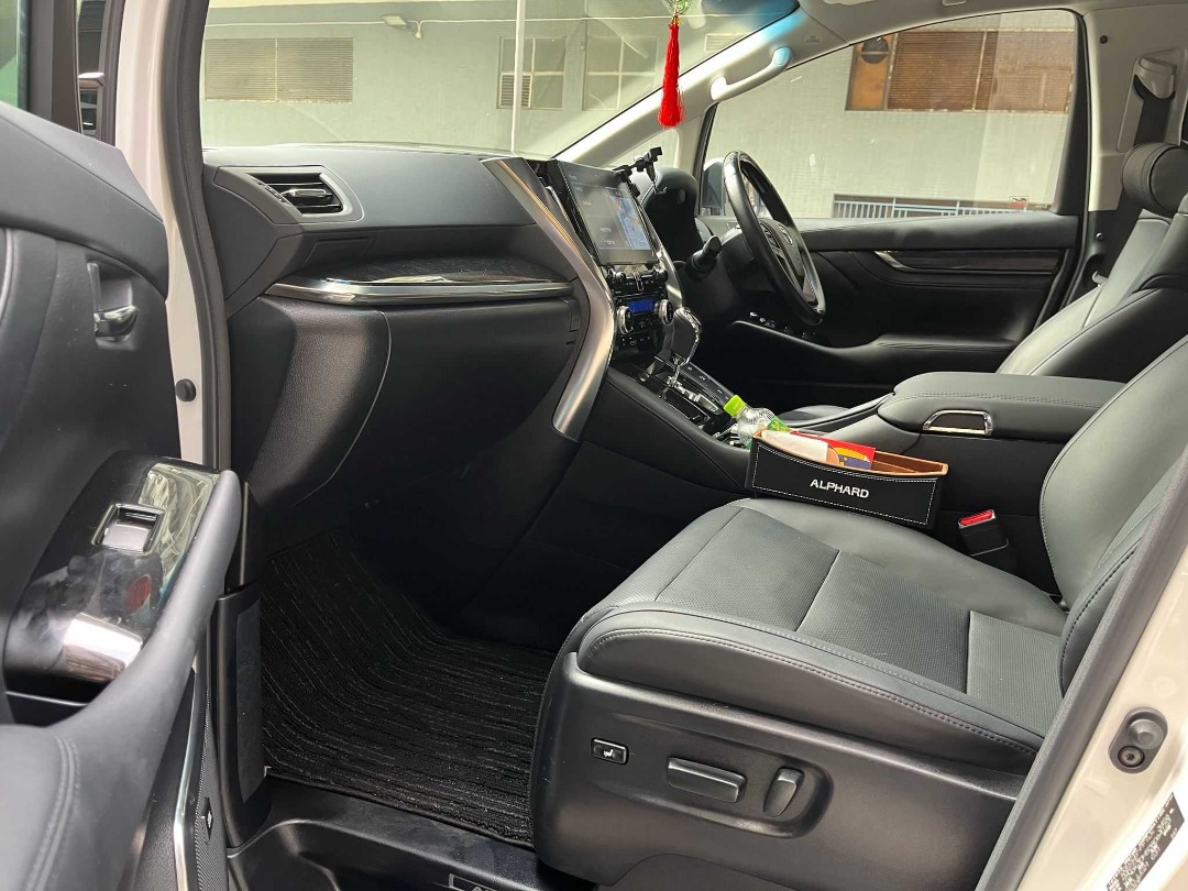 Toyota ALPHARD 3.5 Auto498330439737026569