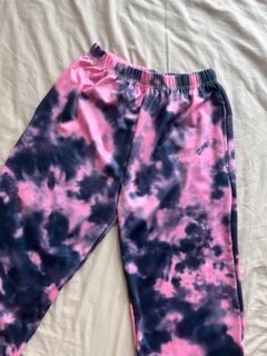 (Category: ) located in . Submitted by 9988_ (Listing ID 1357061399, Image 1). Description: .