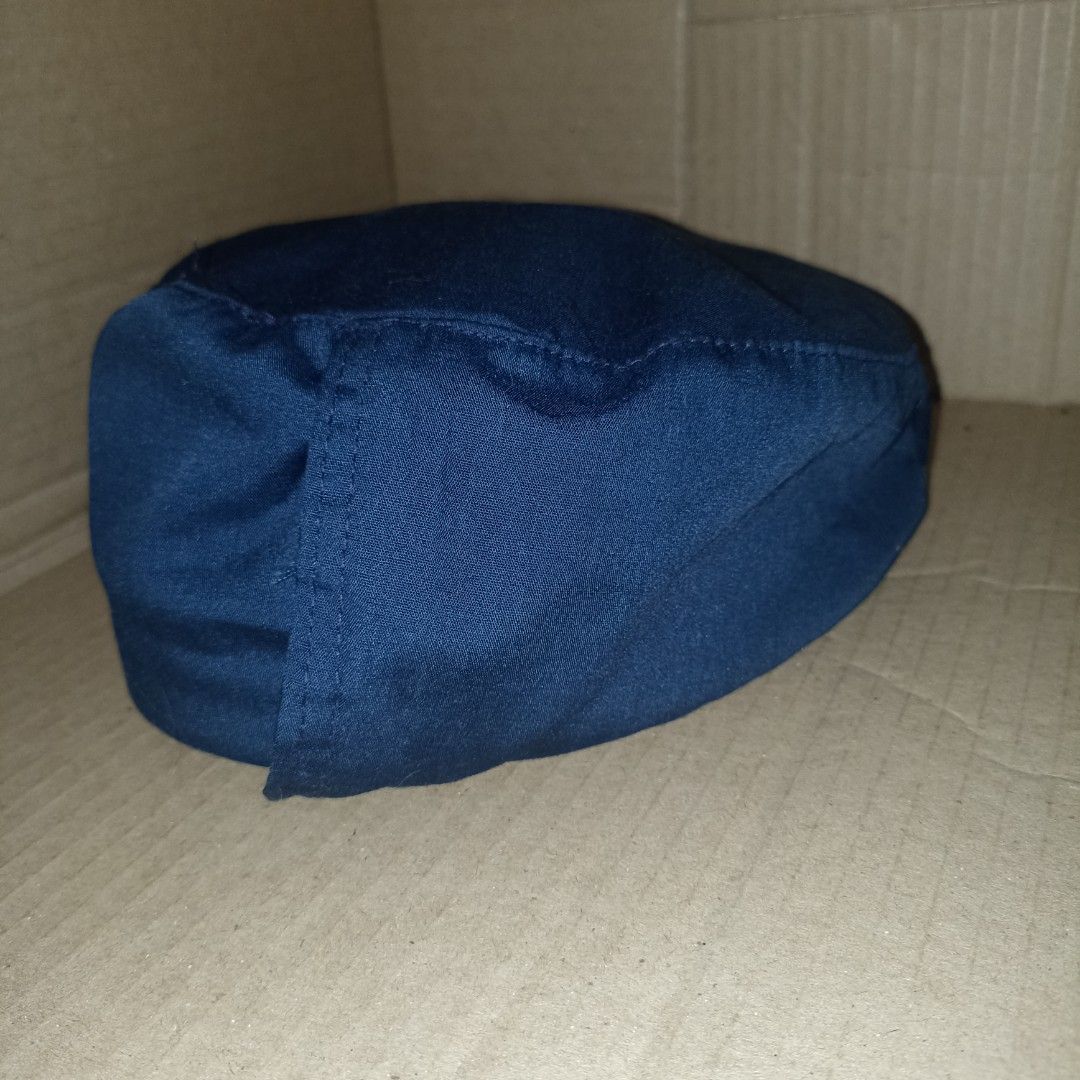 Vintage NFL Chicago Bears Flat Cap (Category: Caps & Hats) located in Marikina City. Submitted by jrssags (Listing ID 1356989786, Image 2). Description: Vintage NFL Chicago Bears Flat Cap Officially Licensed Product by Cloverdale, High Point, N.C. ProShop by Cloverdale, High Point, N.C. Made in the U.S.A. Features: Front: Chicago Bears embroidered logo patch (attached with fabric adhesive, not stitched). Back: Adjustable Velcro strap for a custom