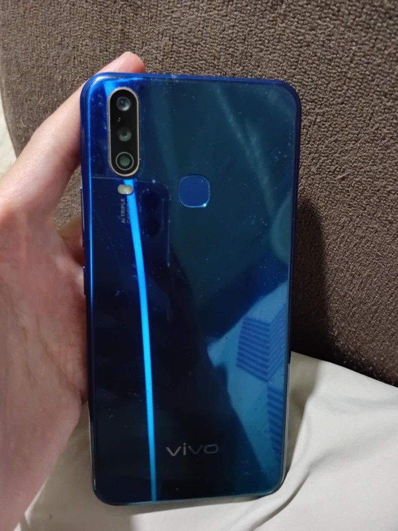 Vivo Y15 1901 (Category: Vivo) located in Manila. Submitted by fashfab (Listing ID 1357112573, Image 1). Description: .