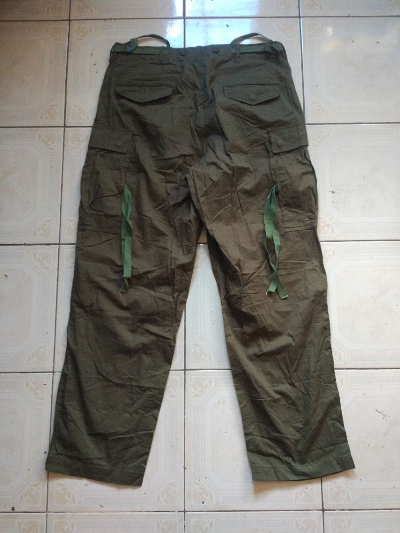 Workware OD Cargo Pant 33 actual (Category: Trousers) located in Pasay City. Submitted by denimdude.ph (Listing ID 1357096023, Image 2). Description: lightweight fabric.