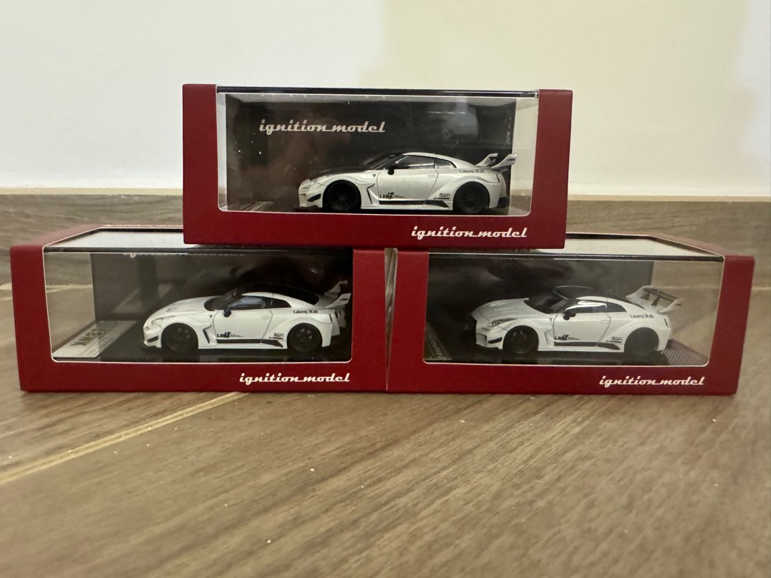 1/64 ignition model LB-Silhouette WORKS GT Nissan 35GT-RR Matte Pearl ...