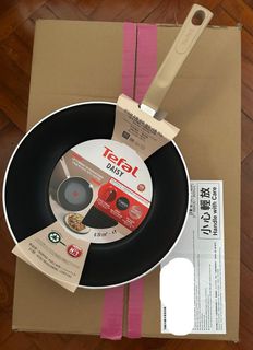 （分類：）位於 。 由 kk112333 提交（商品編號 1357351068，圖片 1）。簡介： 。