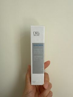 （分類：）位於 。 由 ssssta_ 提交（商品編號 1357240433，圖片 1）。簡介： 。