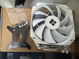 （分類：）位於 。 由 HayesCC 提交（商品編號 1357275672，圖片 1）。簡介： 。