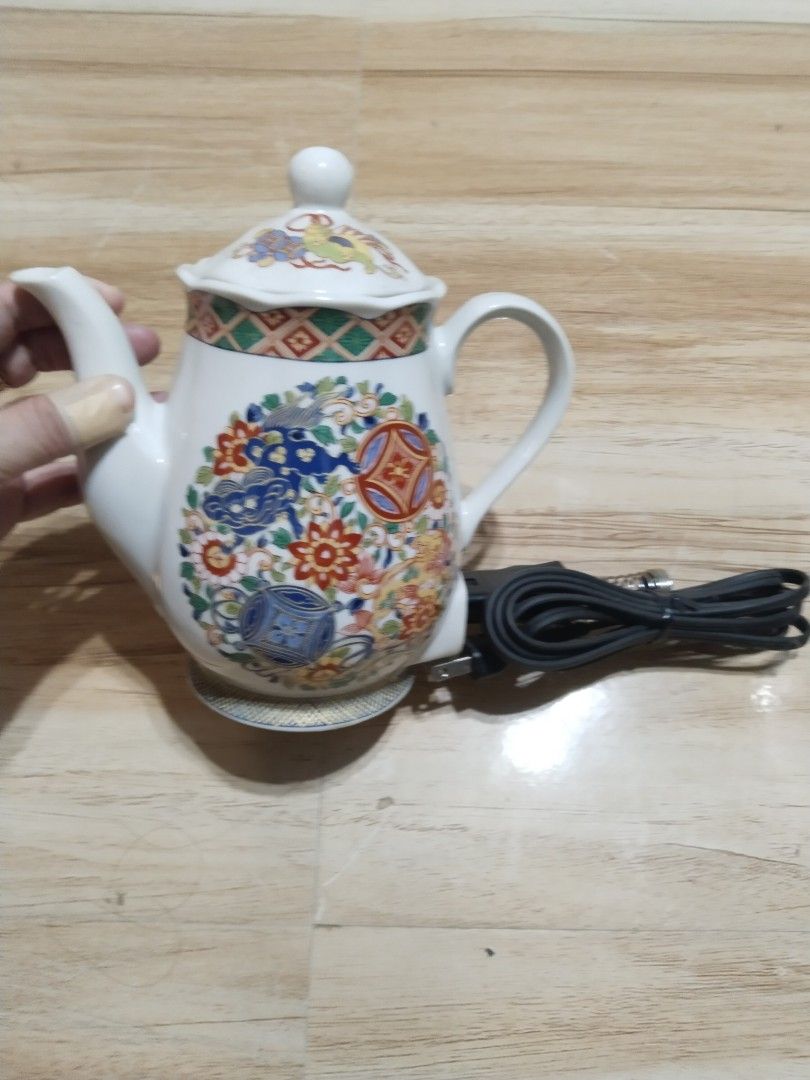 Affordable Vintage Mino Ware kettle heater not working (Category: Coffee & Tea Tableware) located in Malolos. Submitted by afford.japan (Listing ID 1357189276, Image 1). Description: Affordable Vintage Mino Ware Electric Kettle 220 volts.