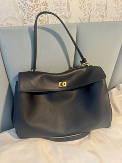 (Category: ) located in . Submitted by menmybags (Listing ID 1357251251, Image 1). Description: .