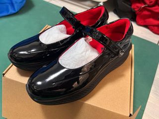 （分類：）位於 。 由 csiuor111 提交（商品編號 1357334037，圖片 1）。簡介： 。