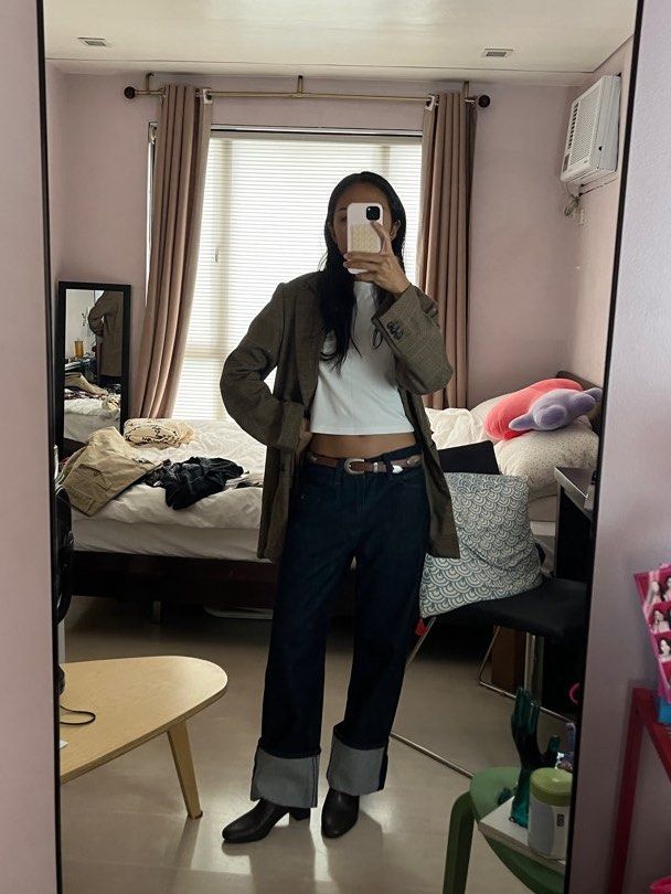 Brown Plaid Oversized Blazer from Japan (Category: Coats, Jackets and Outerwear) located in Taguig. Submitted by thewalcott (Listing ID 1357282393, Image 1). Description: .