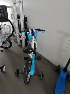 (Category: ) located in . Submitted by pierre124 (Listing ID 1357237348, Image 1). Description: .