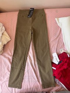 （分類：）位於 。 由 se.lene 提交（商品編號 1357394529，圖片 1）。簡介： 。