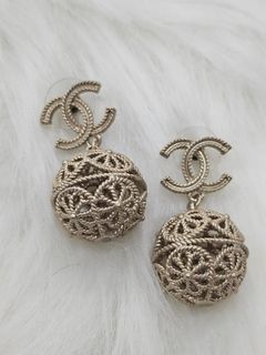 (Category: ) located in . Submitted by shoppingwith_initrah (Listing ID 1357368160, Image 1). Description: .