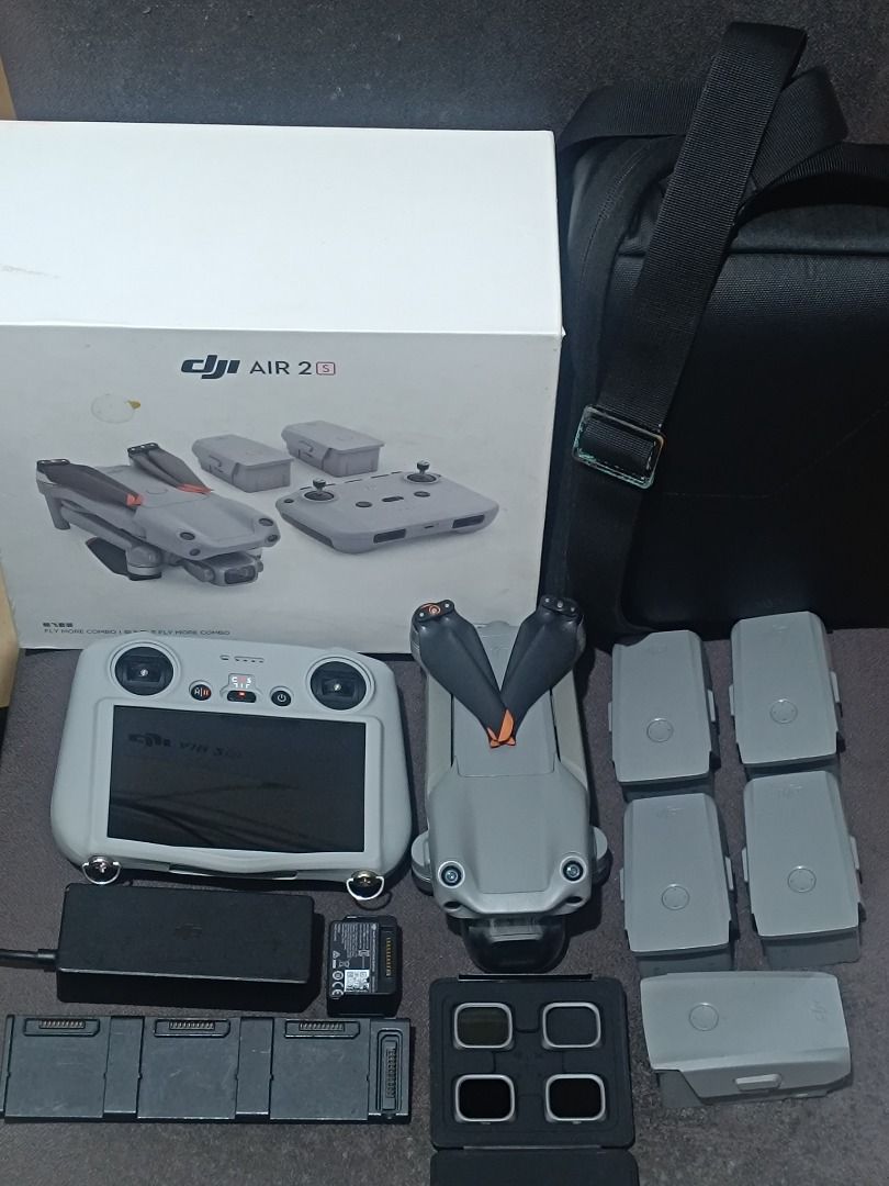 Dji AIR 2S 6 pcs battery (Category: Drones) located in Caloocan City. Submitted by dimarananr83261 (Listing ID 1357241213, Image 2). Description: For sale Dji air 2s Box 6 pcs battery RC1 remote with rubber case Charger Nd filter Powerbank Adaptor Dji Bag Kung anu lang po nasa pictures yun po kasama No performance issue sign of usage dents/marks RFS: upgrade 55,000 slight nego .