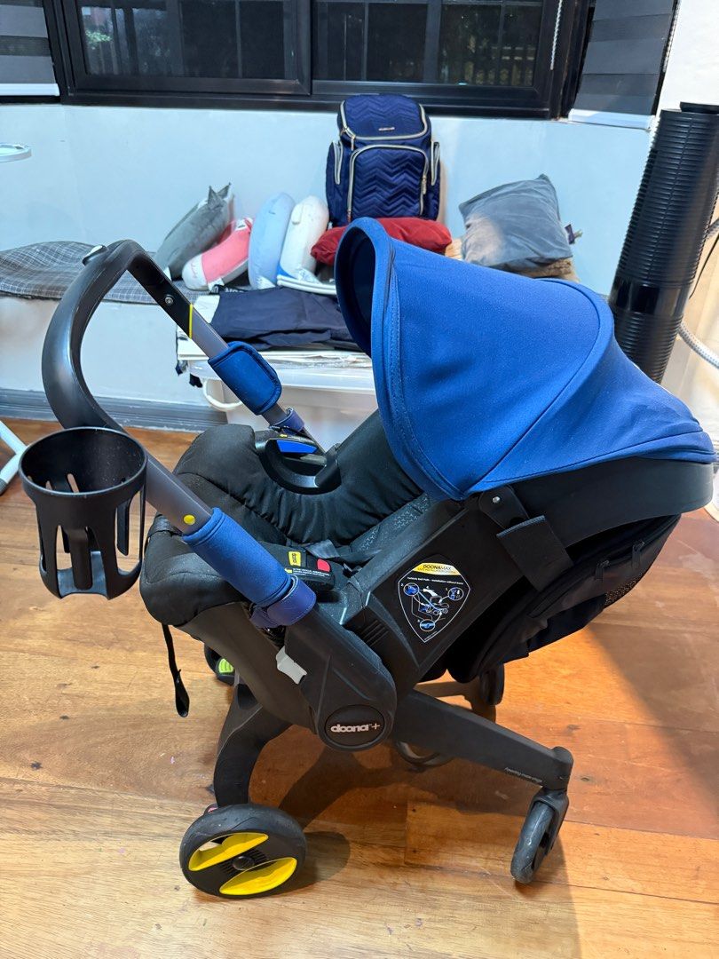 Doona Stroller with accessories all included (Category: Strollers) located in Tagaytay City. Submitted by carlssshhh (Listing ID 1357276842, Image 2). Description: Doona stroller with accesories With bag nd net 16k firm.