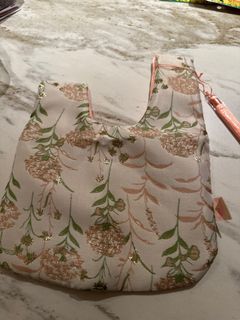 (Category: ) located in . Submitted by pinaccessory (Listing ID 1357220369, Image 1). Description: .